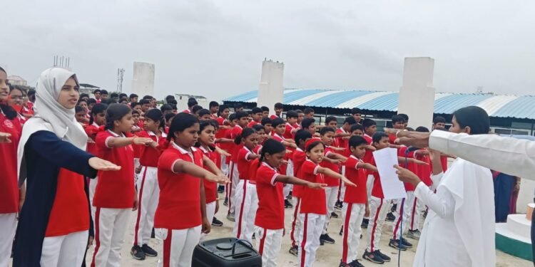 मोबाईलचे व्यसन हीसुद्धा एक नशा : ब्रह्माकुमारी राधा बहेन