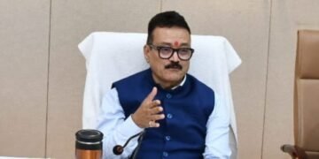 राष्ट्रीय महामार्गावरील अनधिकृत बांधकामे व अतिक्रमणे तातडीने हटविण्याची कार्यवाही