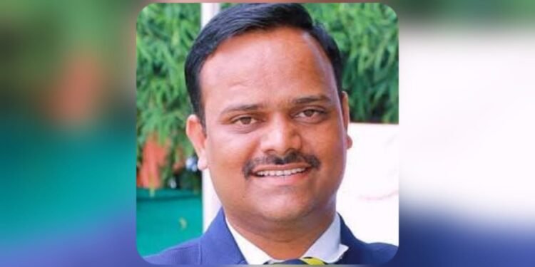 विजय बालासाहेब बुधवंत यांना वनस्पतिशास्त्र विषयात पीएच.डी.