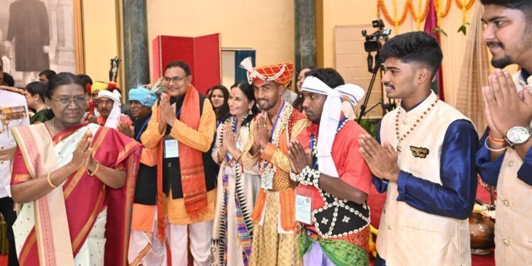 राष्ट्रपती भवनात गोंधळ लोककलेचा जागर