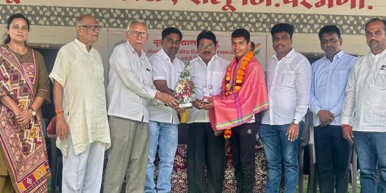 खेळ हा विद्यार्थ्यांच्या सर्वांगीण विकासाचा अविभाज्य भाग : डॉ. आशिष डख
