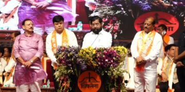 सरकार शेतकऱ्यांना वाऱ्यावर सोडणार नाही : उपमुख्यमंत्री एकनाथ शिंदे
