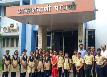 नूतन विद्यालयाचे विद्यार्थी रविवारी आकाशवाणीवर