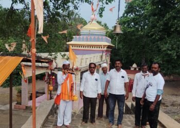 महादेवाचा जयघोष… कावड यात्रेचा अनवाणी पायांनी केलेला भक्तिमय प्रवास