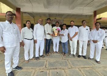 आप्पास्वामी ज्यु. कॉलेजच्या  दोन विद्यार्थ्यांची जि.प. शिक्षक पदी निवड