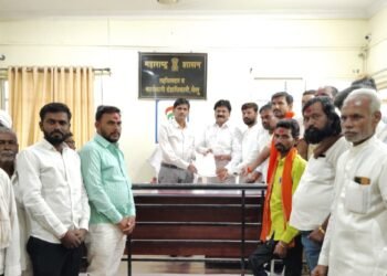 सेलू तालुक्यात कोरडा दुष्काळ जाहीर करा