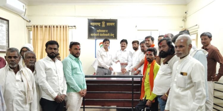 सेलू तालुक्यात कोरडा दुष्काळ जाहीर करा